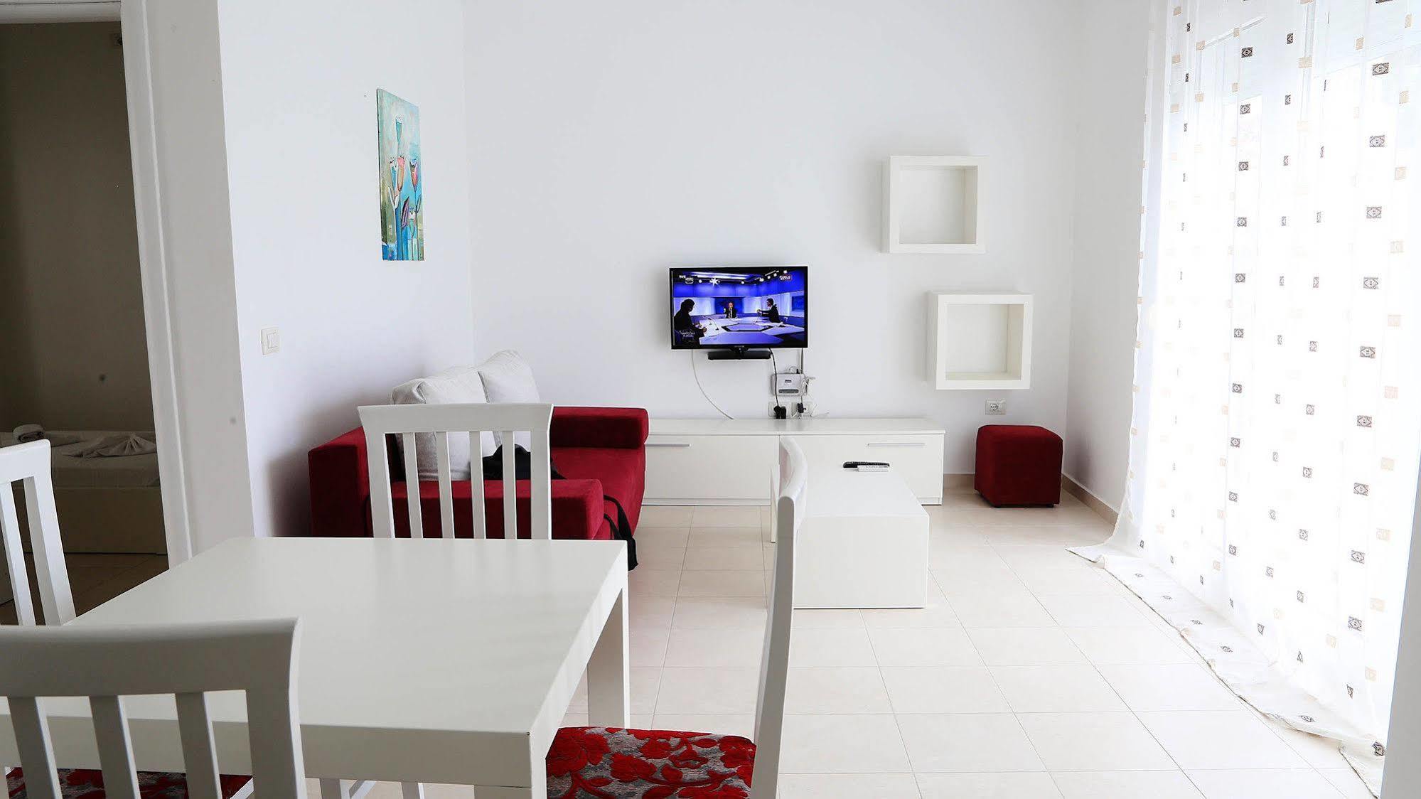 Bougainville Bay Apartments Саранда Экстерьер фото